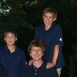 Meet your Posher, Linda